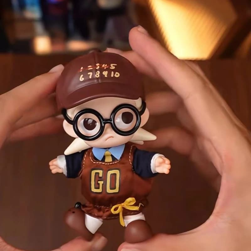 In Stock Popmart Zsiga Life Is A Show Series MINI Action Figure Model Collection Pendant Toy Cute Finding My Way Figure